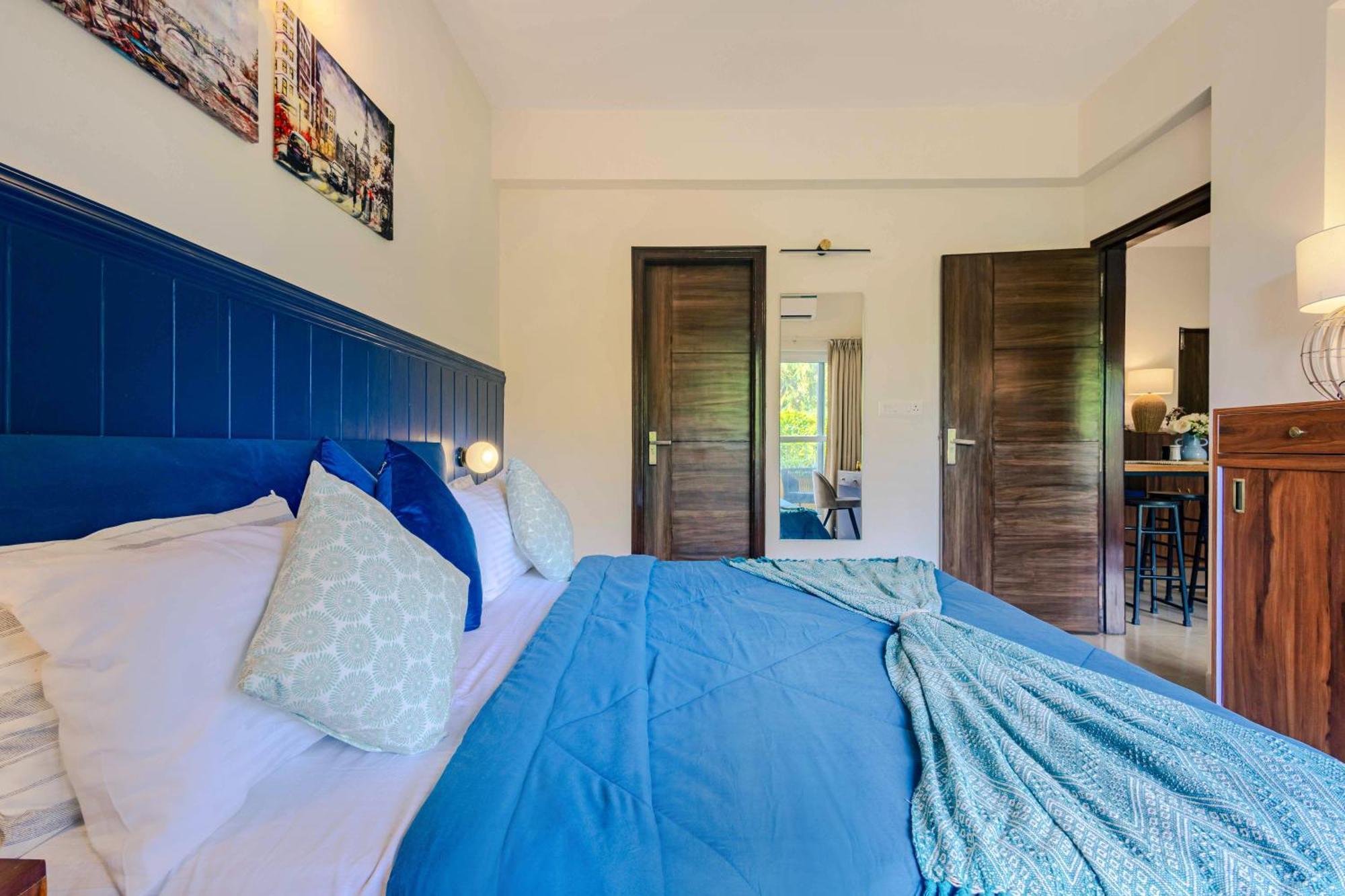 Alaya Stays 1 Bhk With Balcony & Pool - Veera Marina Кандолим Екстериор снимка