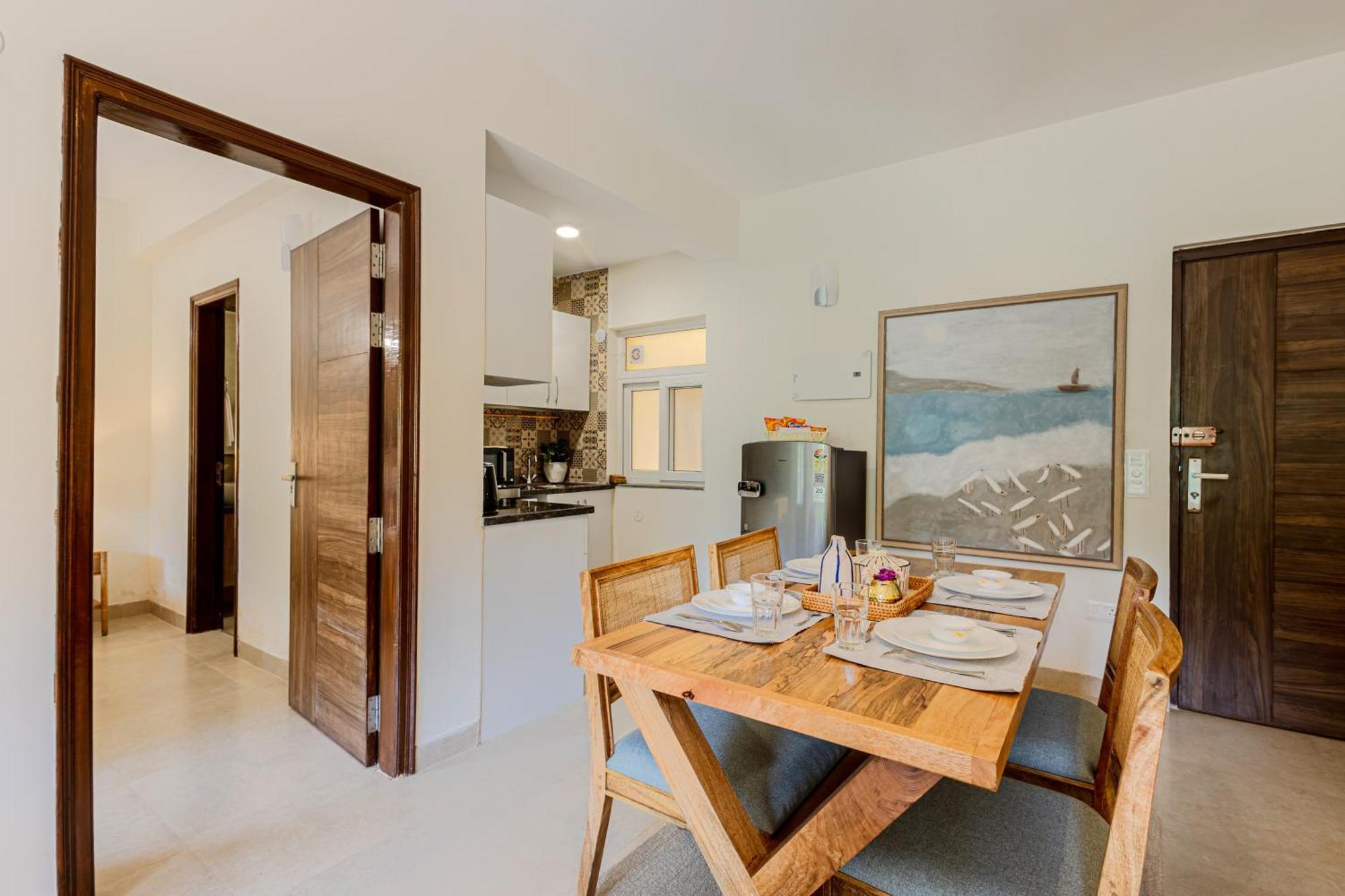 Alaya Stays 1 Bhk With Balcony & Pool - Veera Marina Кандолим Екстериор снимка
