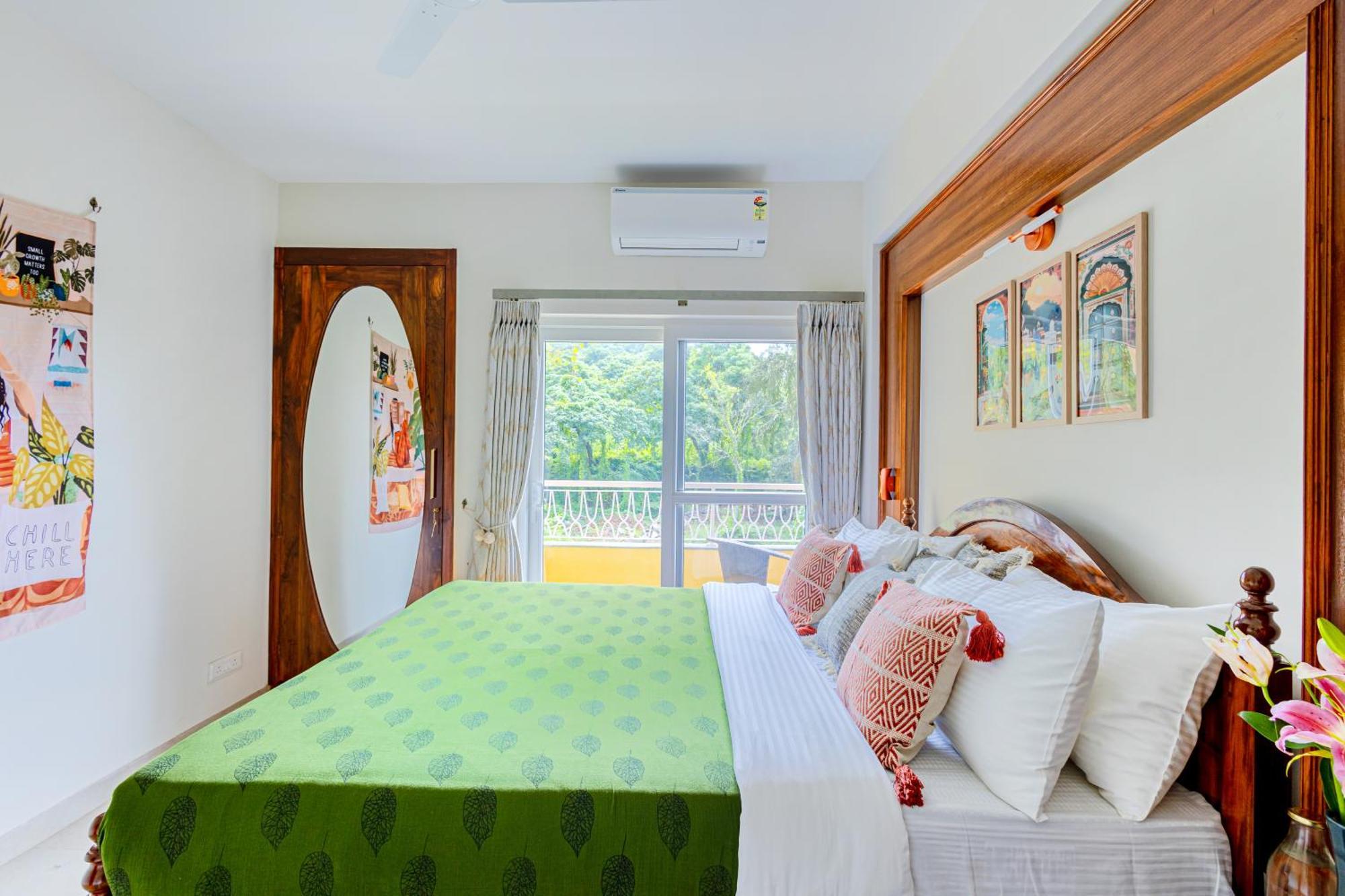 Alaya Stays 1 Bhk With Balcony & Pool - Veera Marina Кандолим Екстериор снимка