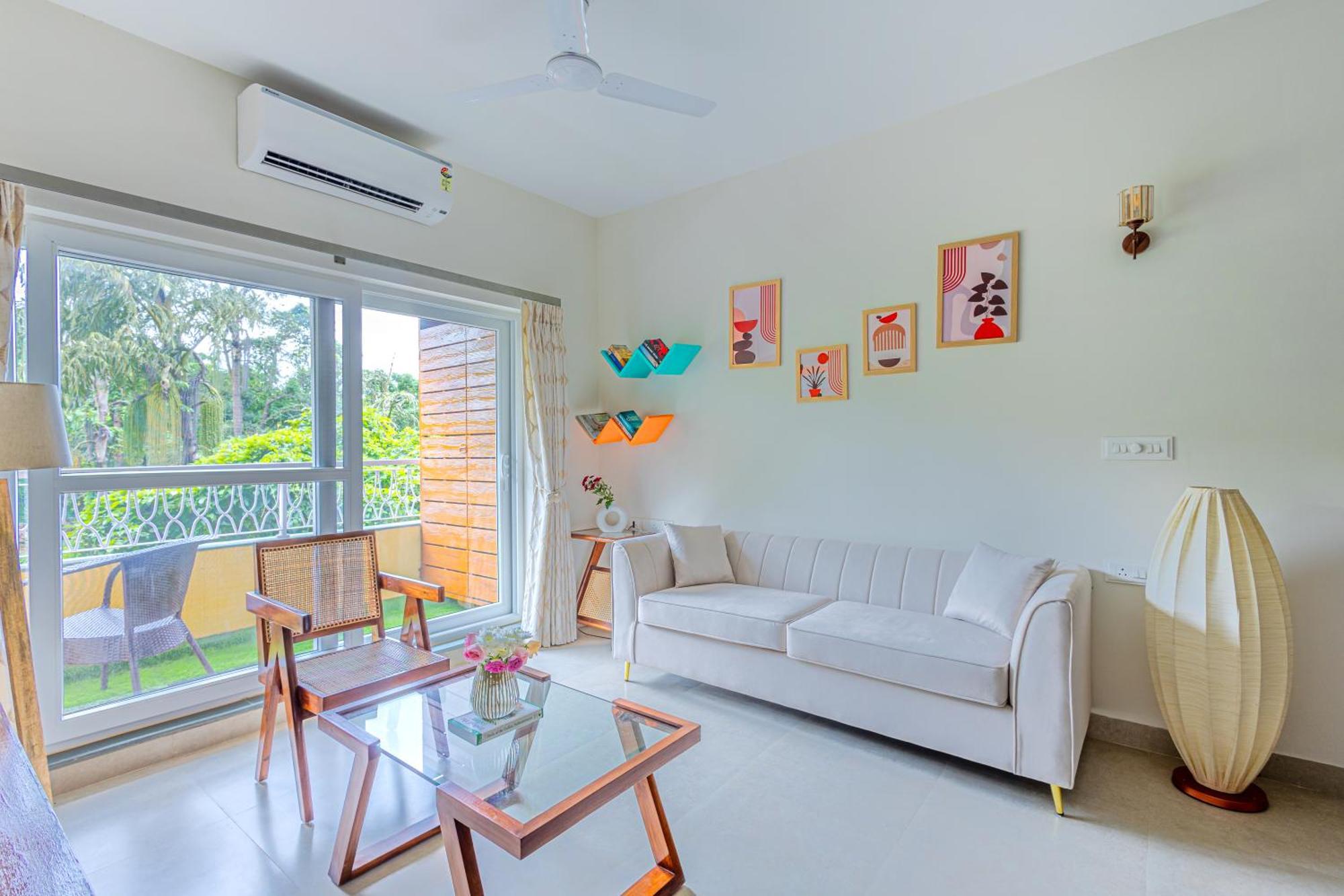 Alaya Stays 1 Bhk With Balcony & Pool - Veera Marina Кандолим Екстериор снимка